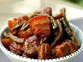 豇豆乾红烧肉