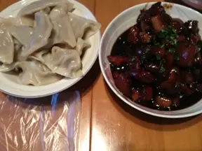紅燒肉+芹菜餃子