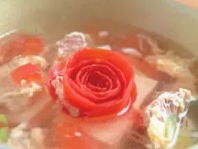 蕃茄肉片汤