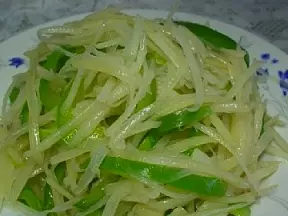 青椒土豆絲