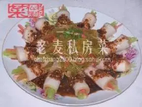 蒜泥白肉卷