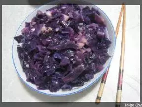 牛油蒜蓉蒸高麗菜