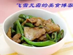 杭椒小炒肉:看菜和肉如何在锅中一气呵成