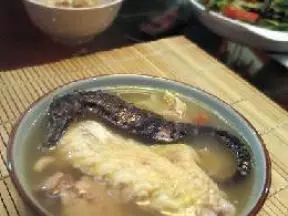 田七海馬燉童子雞湯