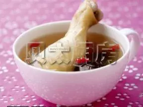 滋補清雞湯