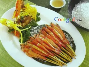 荷香盐焗串虾