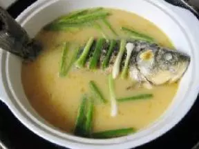 鯽魚燉蛋