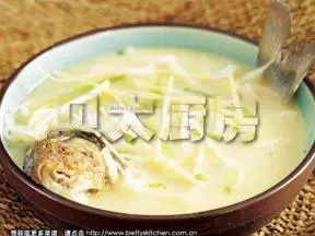 蘿蔔絲鯽魚湯