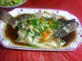 蔥油鱸魚