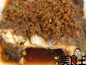 豆酥鲈鱼