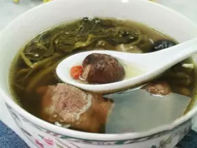 西洋菜排骨湯