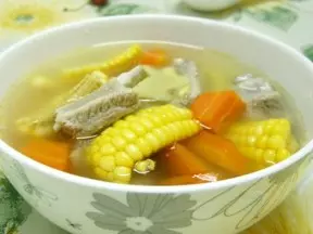 玉米排骨湯