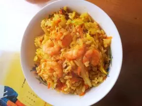 虾仁咖喱炒饭