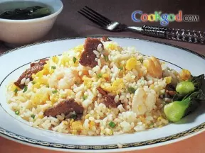 蝦仁牛肉蛋炒飯