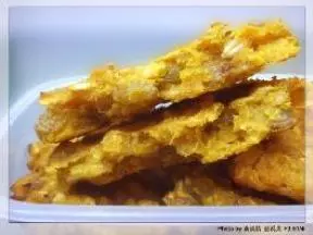 南瓜燕麦荞麦葡萄干杂粮饼