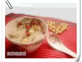 绿豆银耳莲子粥