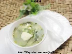 海带丝豆腐汤