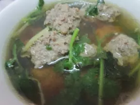 牛肉丸子湯