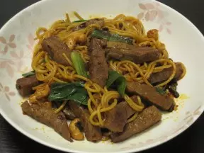 辣牛肉炒麵