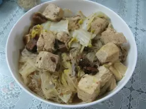 冻豆腐炖粉丝