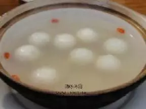 醪糟湯圓