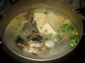 嘎鱼豆腐汤