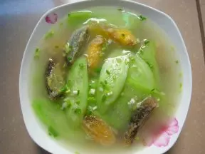 皮蛋黃瓜湯