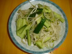 綠豆芽炒黃瓜片