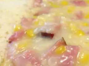 火腿玉米碟頭飯
