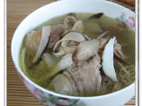 雞樅雞湯