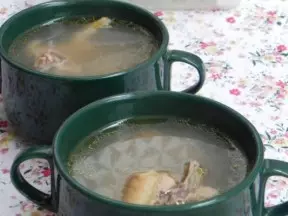 榴槤殼煲雞湯