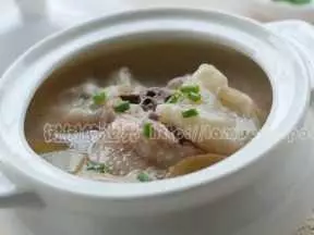 花膠雞湯