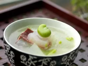 火腿蠶豆冬瓜湯