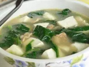 菠菜豆腐湯