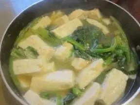 菠菜豆腐汤