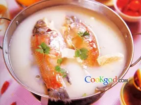 鯽魚豆腐湯