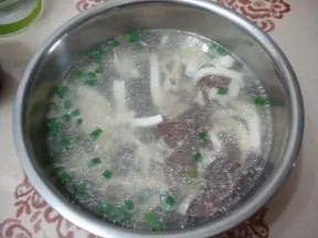 鴨血豆腐湯