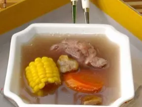 栗子玉米扇骨汤