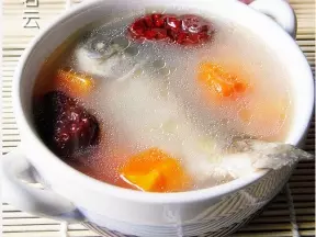 紅棗鯽魚木瓜湯