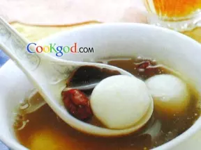 灵芝红枣鹌鹑蛋汤