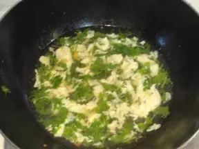 芹菜叶蛋花汤