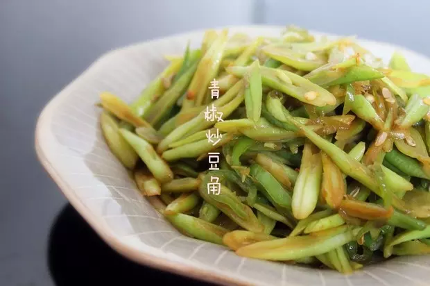 青椒炒豆角