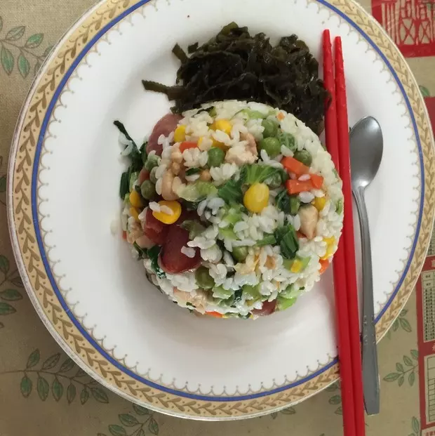 五彩缤纷菜炒饭