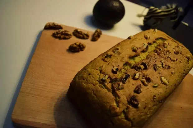 牛油果核桃蛋糕 Avocado walnut loaf