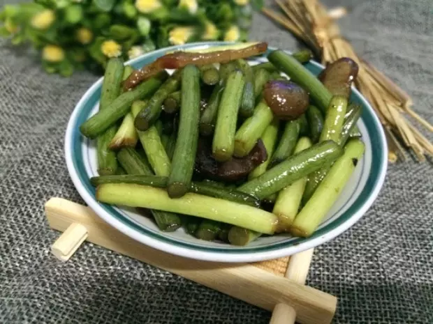 蒜薹炒腊肉----美味腊肉做法