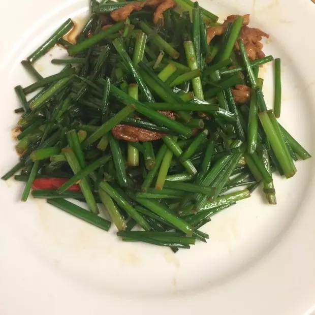 蒜苔炒肉