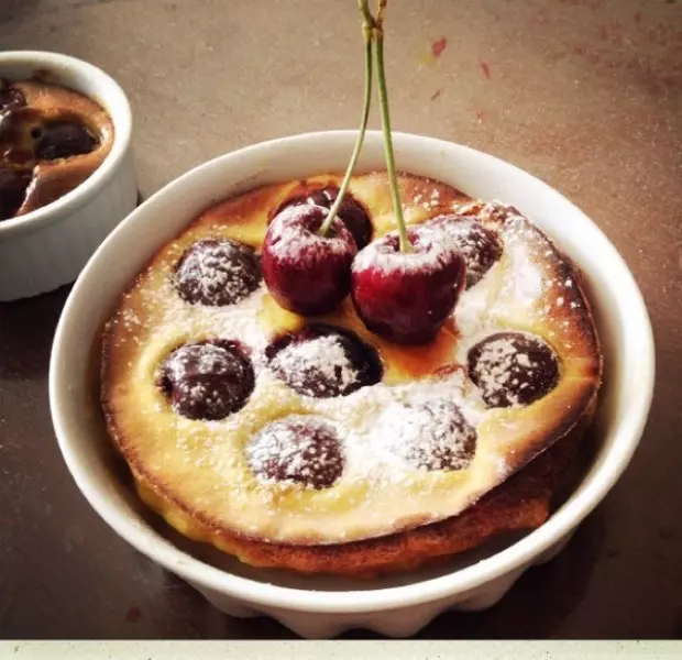 樱桃克拉芙缇 Cherry Clafoutis