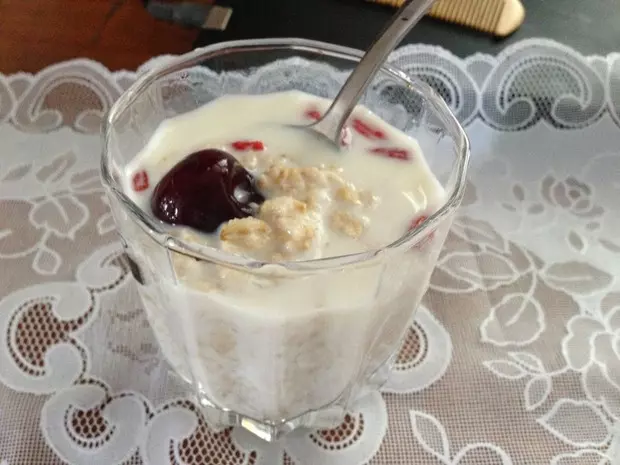 燕麦牛奶饮