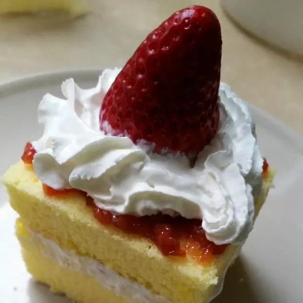【迷你】樱桃草莓奶油蛋糕