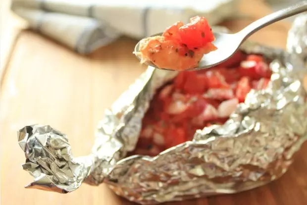 锡纸烤三文鱼  （Salmon Baked in Foil）